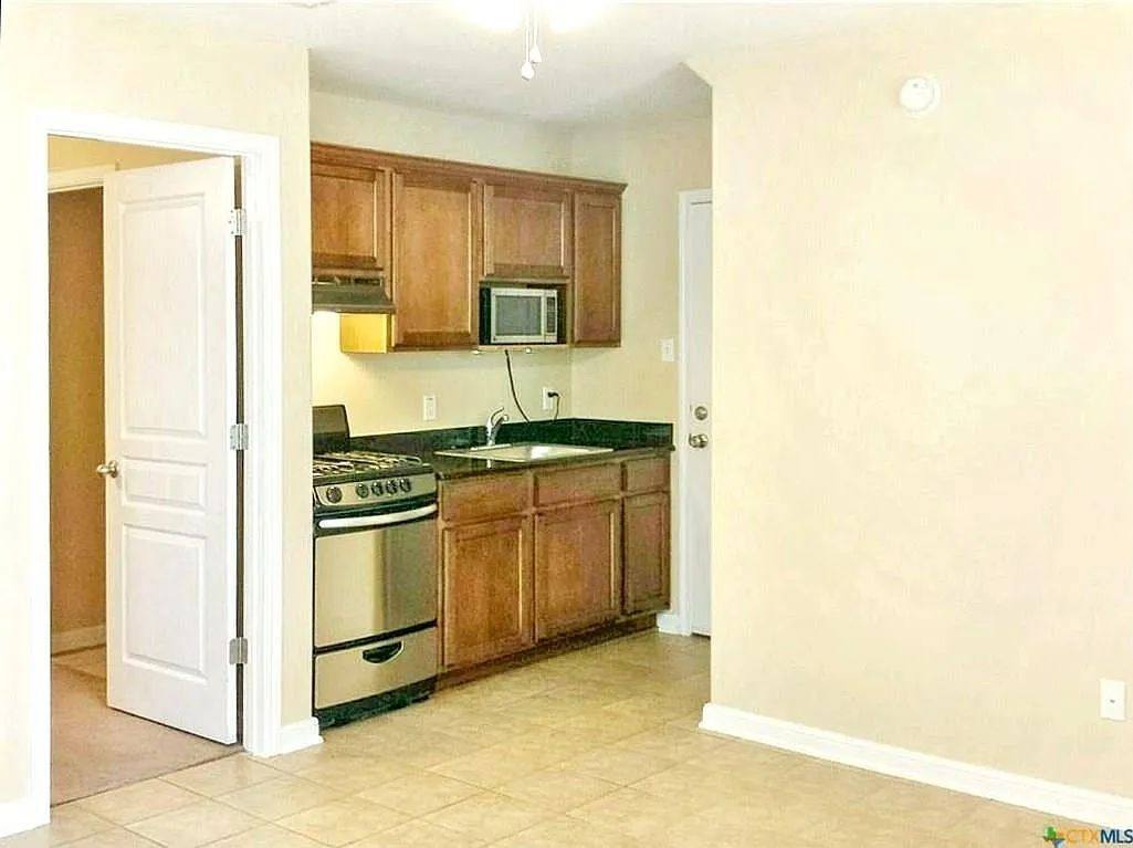 Apartment for rent at 112 Rush Haven C, San Marcos, TX 78666