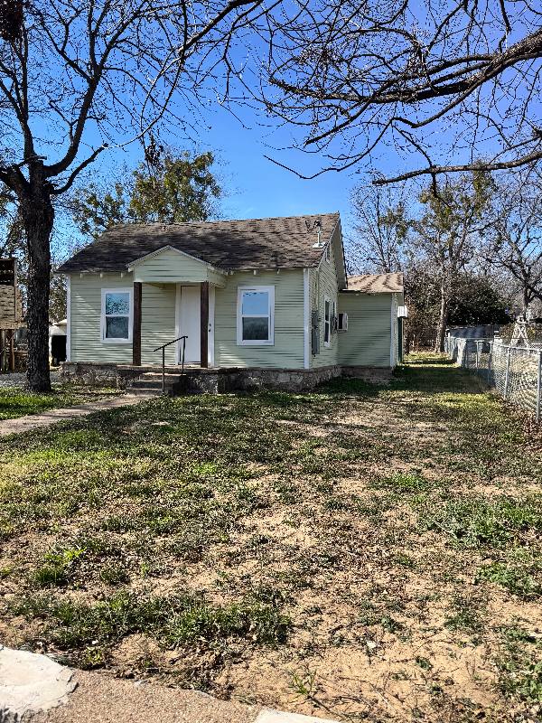 House for rent at 503 N Pearl St, Comanche, TX 76442