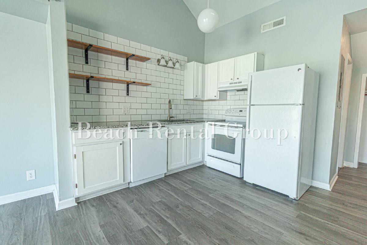 Apartment for rent at 3700 Golf Colony Lane #2-H, Little River, SC 29566