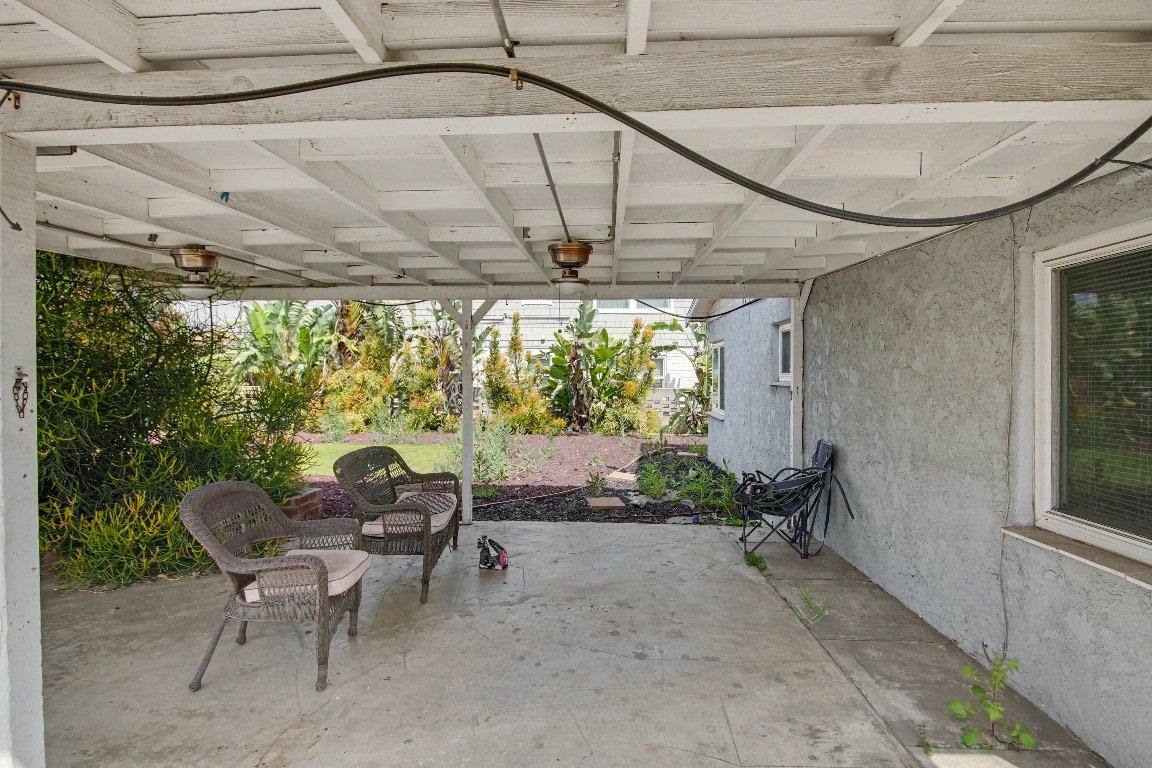House for rent at 445 1 2 E Alisal Way, Covina, CA 91723