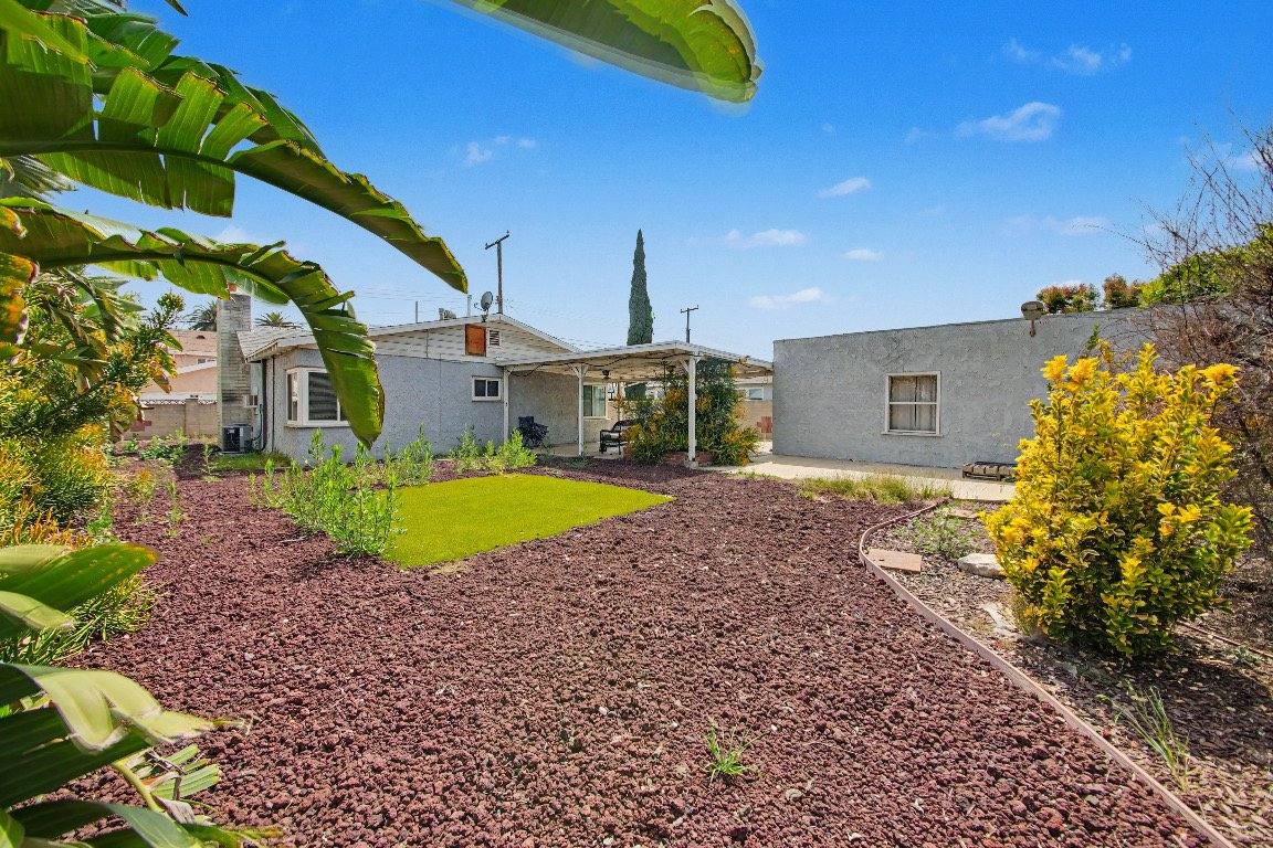House for rent at 445 1 2 E Alisal Way, Covina, CA 91723