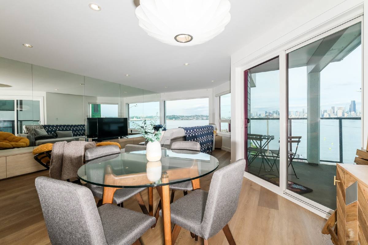 Condo for rent at 1639 Harbor Ave SW #301, Seattle, WA 98126