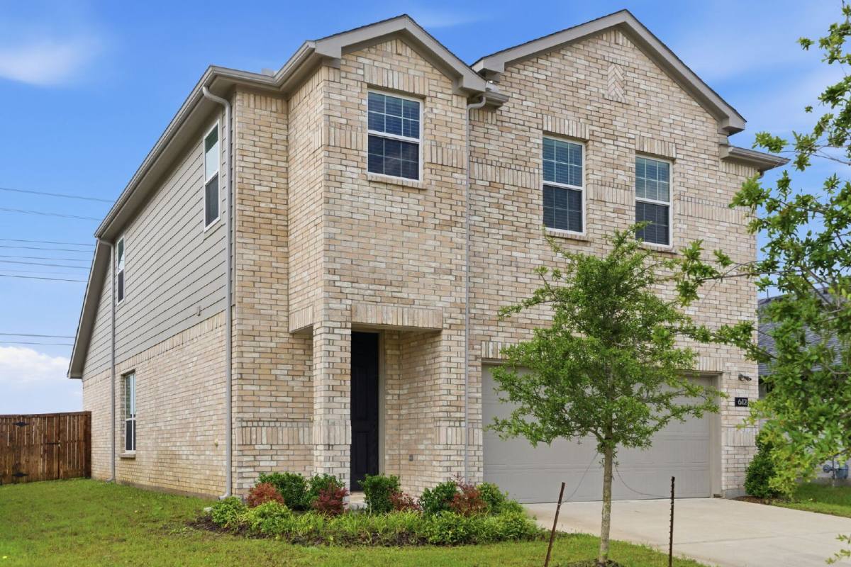 House for rent at 612 Rain Barrel Place, Celina, TX 75009