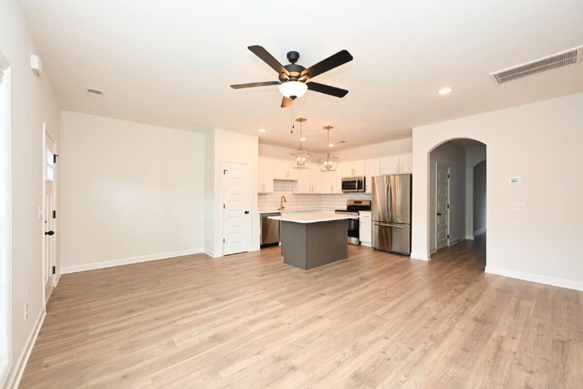 Townhouse for rent at 104 Beignet Private Alley, Hendersonville, TN 37075