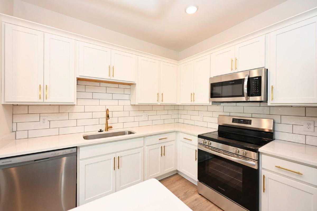 Townhouse for rent at 104 Beignet Private Alley, Hendersonville, TN 37075