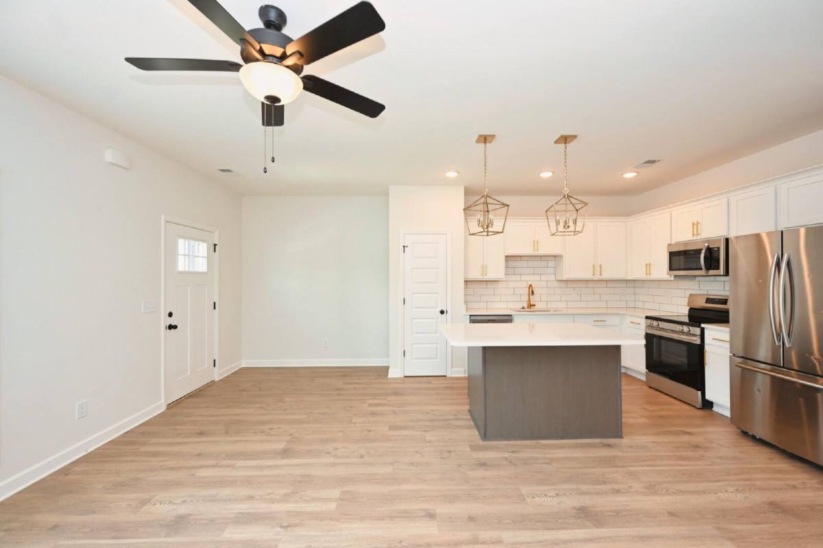 Townhouse for rent at 104 Beignet Private Alley, Hendersonville, TN 37075
