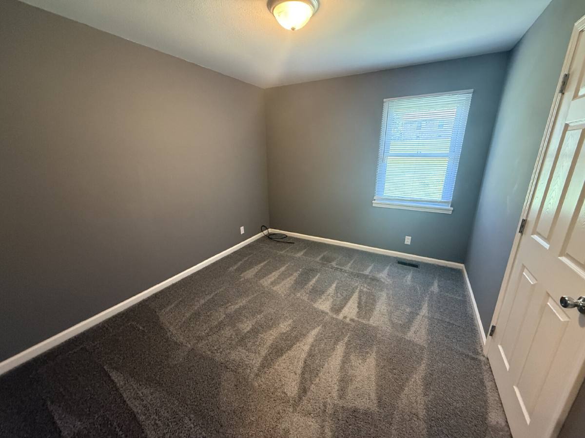 House for rent at 1318 Courtney Dr, Clarksville, TN 37042