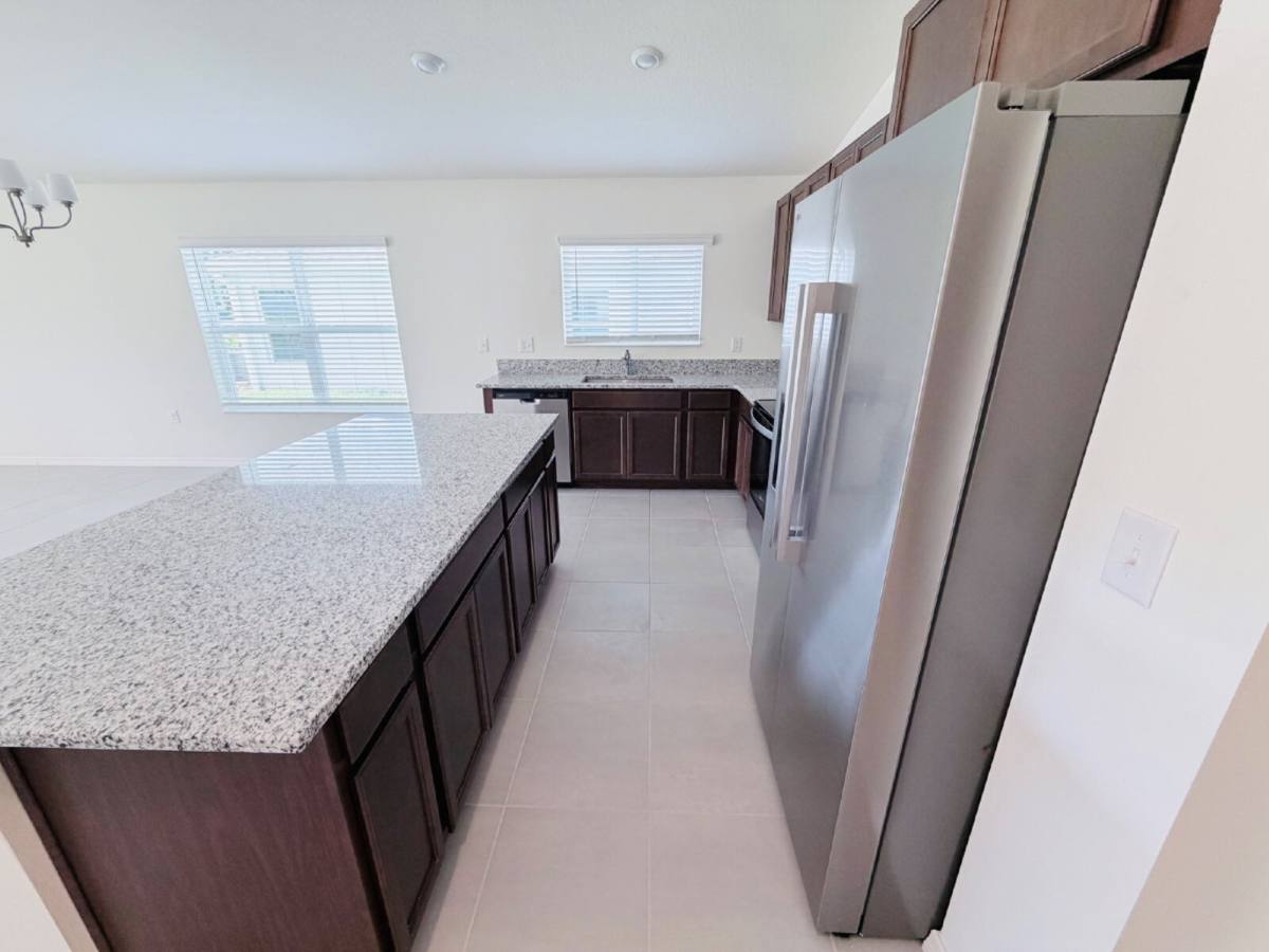 House for rent at 5537 Creek Haven Way, Lakeland, FL 33810