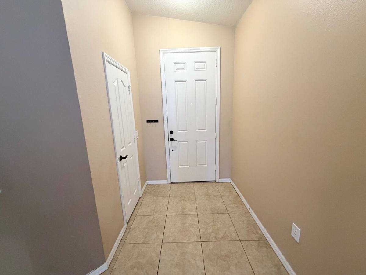 House for rent at 3227 Ogden Dr, Mulberry, FL 33860