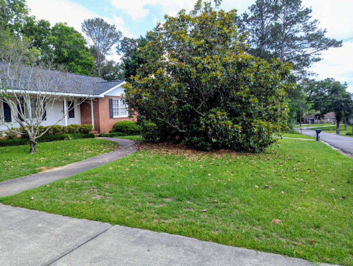 House for rent at 106 Pine Ridge Rd SW, Milledgeville, GA 31061