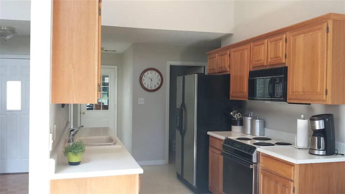 House for rent at 114 Mayfair Circle, Warner Robins, GA 31093