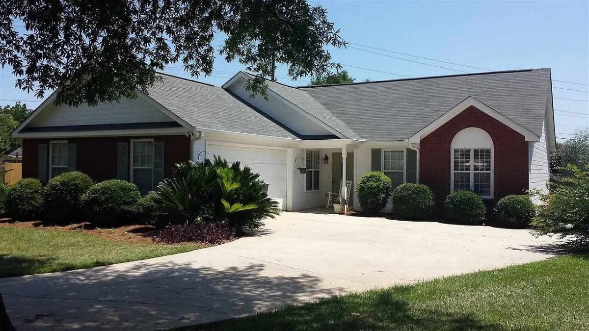 House for rent at 114 Mayfair Circle, Warner Robins, GA 31093