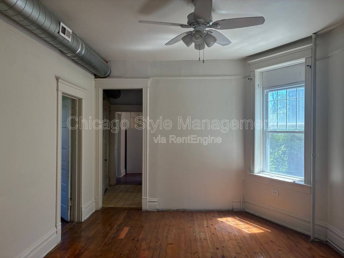 Apartment for rent at 9035 S Burley Ave, Chicago, IL 60617