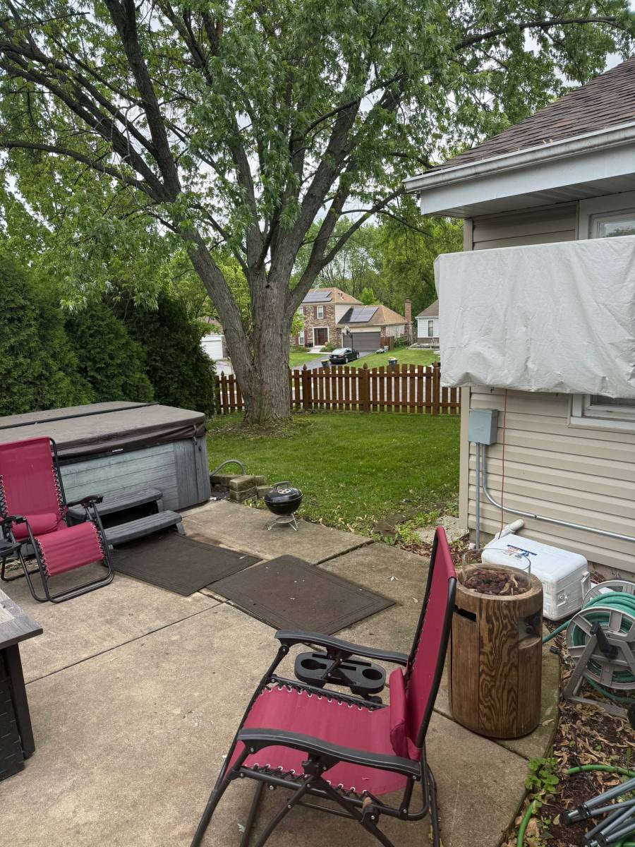 House for rent at 725 Buffalo Circle, Carol Stream, IL 60188