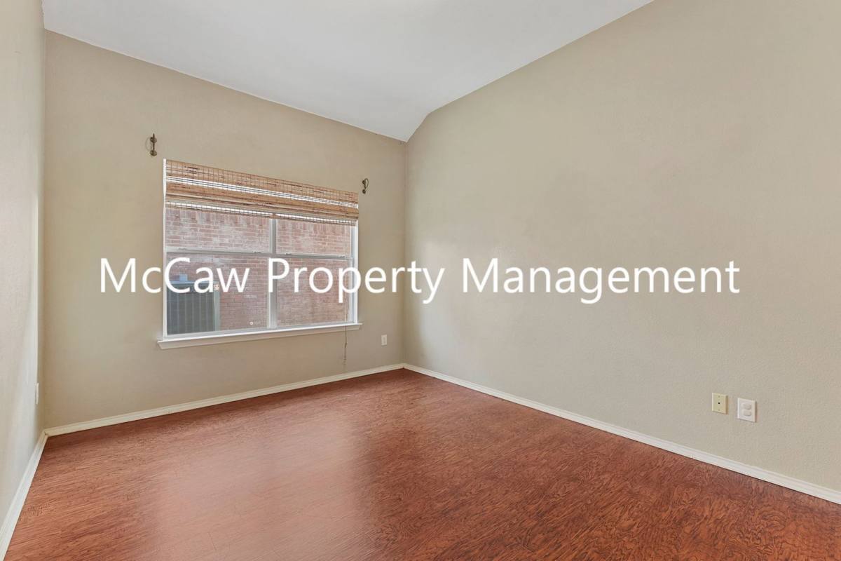 House for rent at 5416 Timber Ridge Dr, Fort Worth, TX 76137