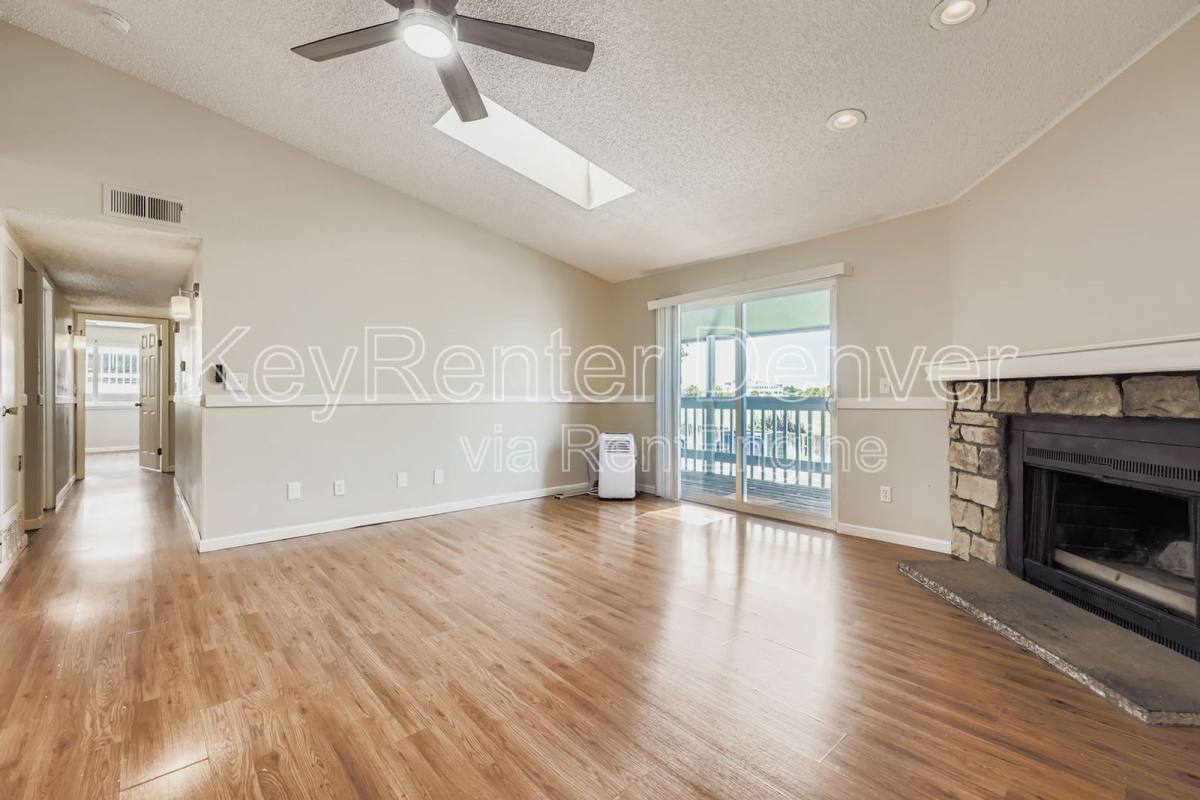 Apartment for rent at 18063 E Ohio Ave #201, Aurora, CO 80017