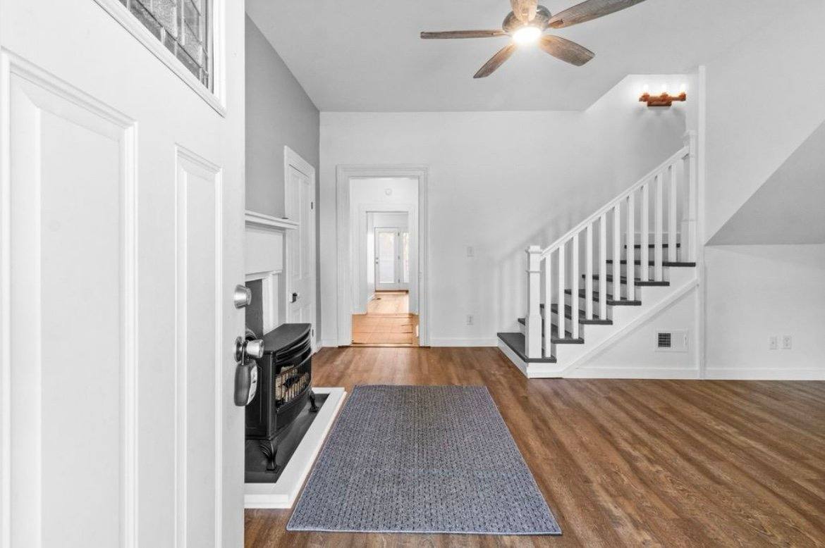 Townhouse for rent at 55 Union St #B, Clarksville, TN 37040