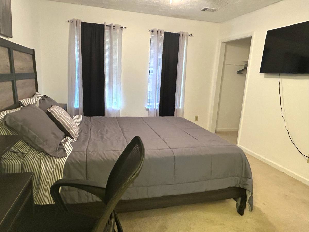 House for rent at 903 Forest Pointe Way, Jonesboro, GA 30238