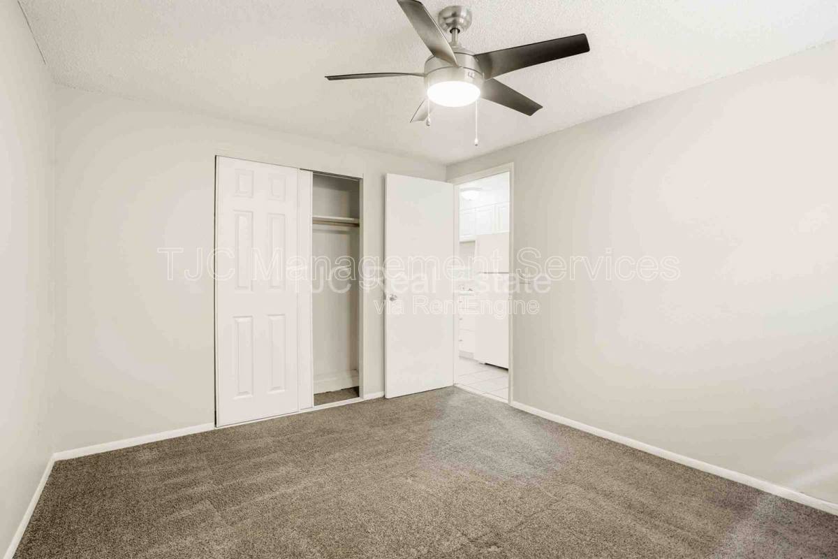 Apartment for rent at 1138 Corona St #202, Denver, CO 80218