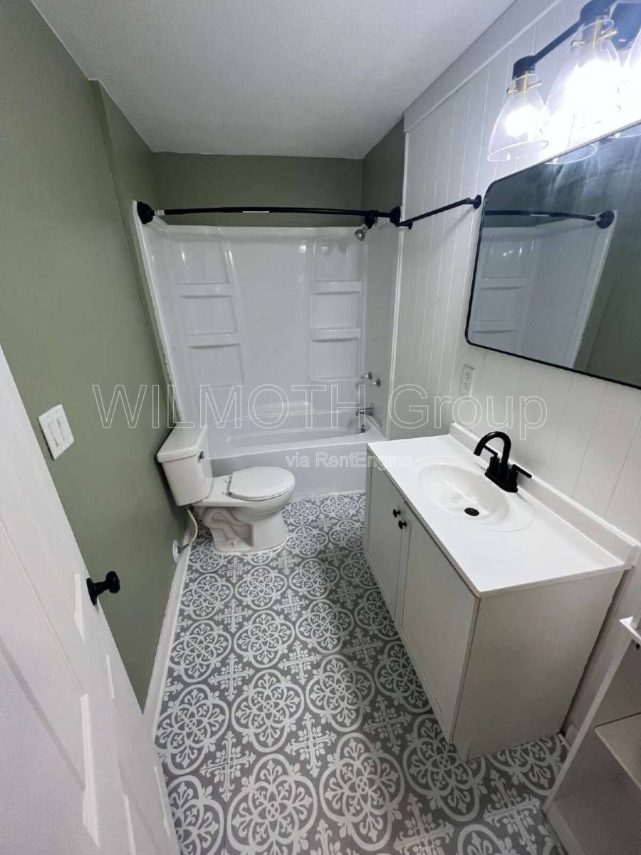 Apartment for rent at 2530 N Temple Ave, Indianapolis, IN 46218