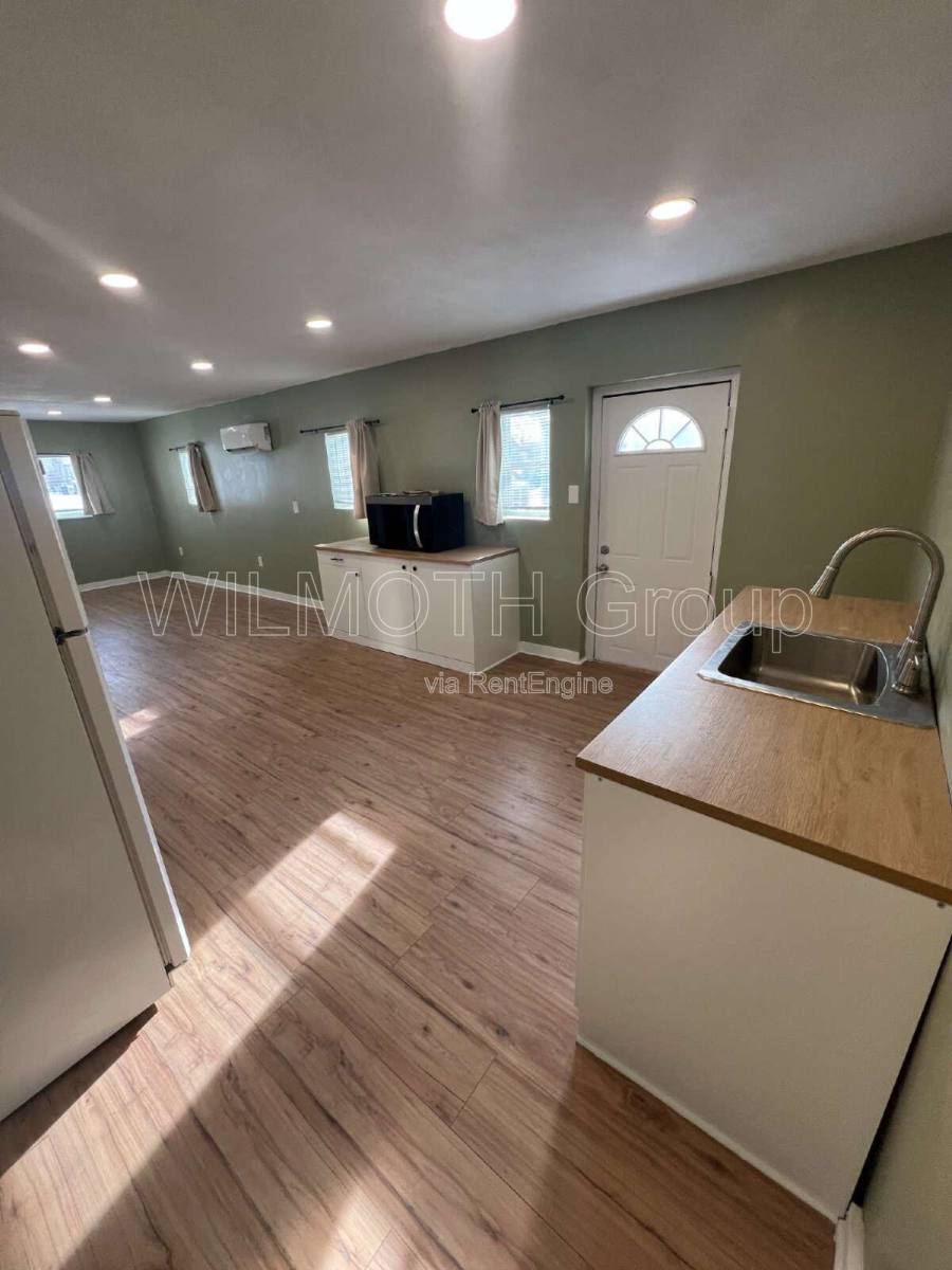 Apartment for rent at 2530 N Temple Ave, Indianapolis, IN 46218