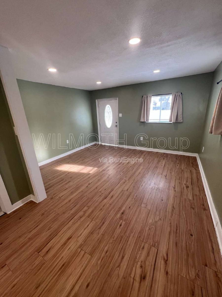 Apartment for rent at 2530 N Temple Ave, Indianapolis, IN 46218
