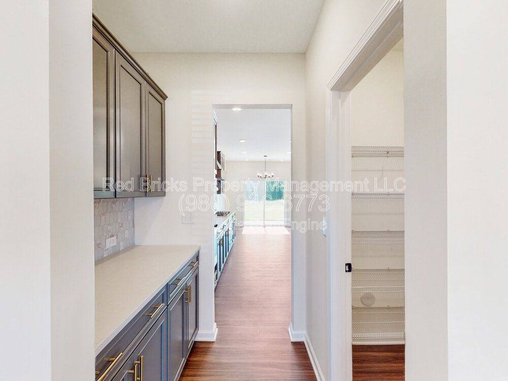 House for rent at 17712 Summers Walk Blvd, Davidson, NC 28036