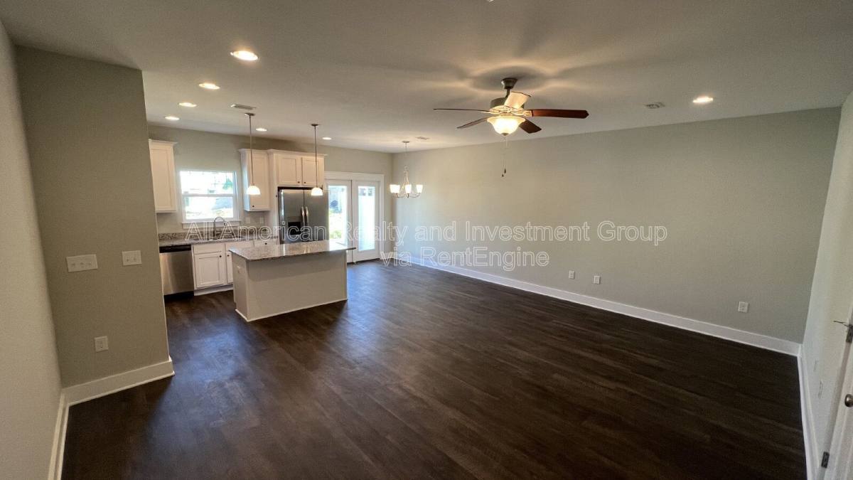 Townhouse for rent at 400 Mattie M Kelly Blvd, Destin, FL 32541