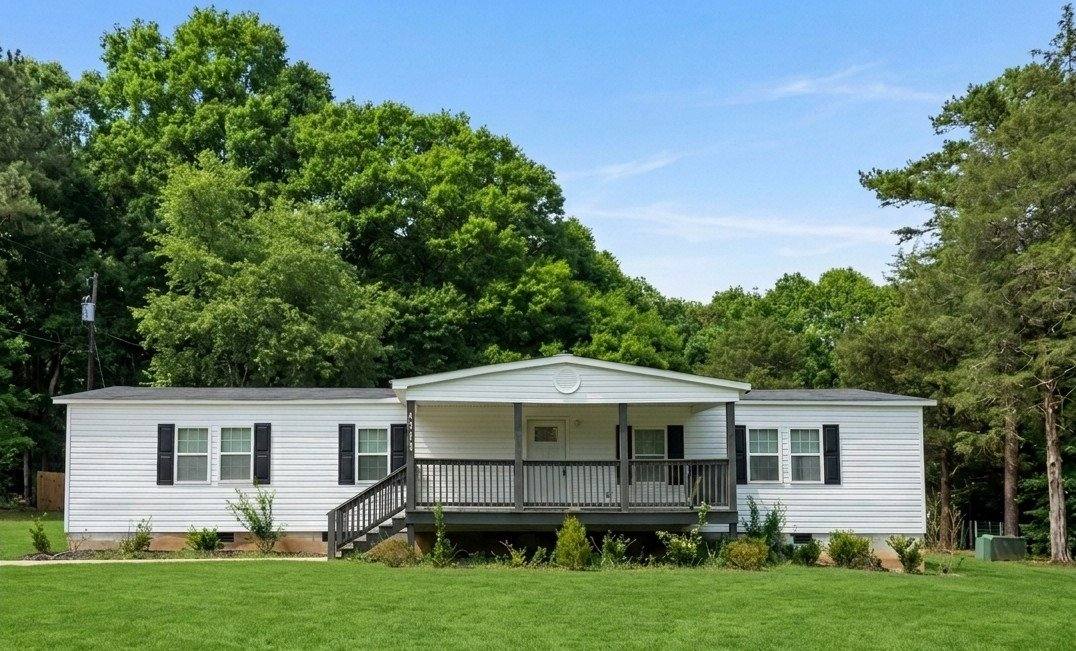 House for rent at 4111 Brown Dr, Belmont, NC 28012