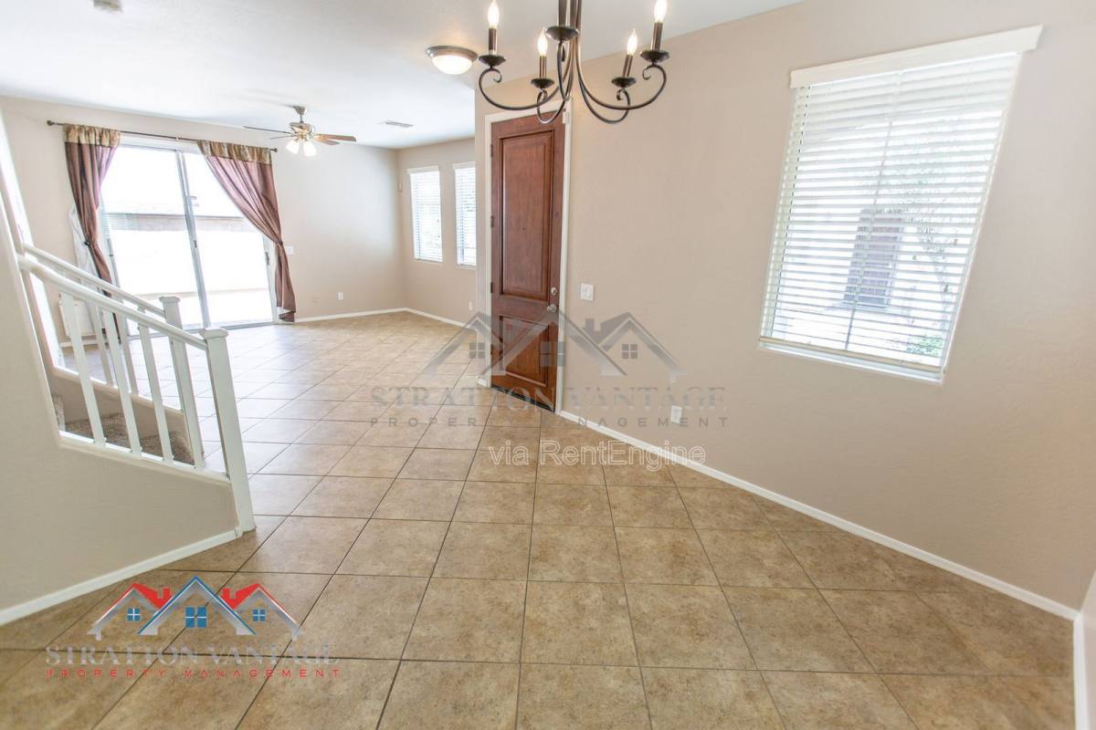 House for rent at 4352 E Carla Vista Dr, Gilbert, AZ 85295