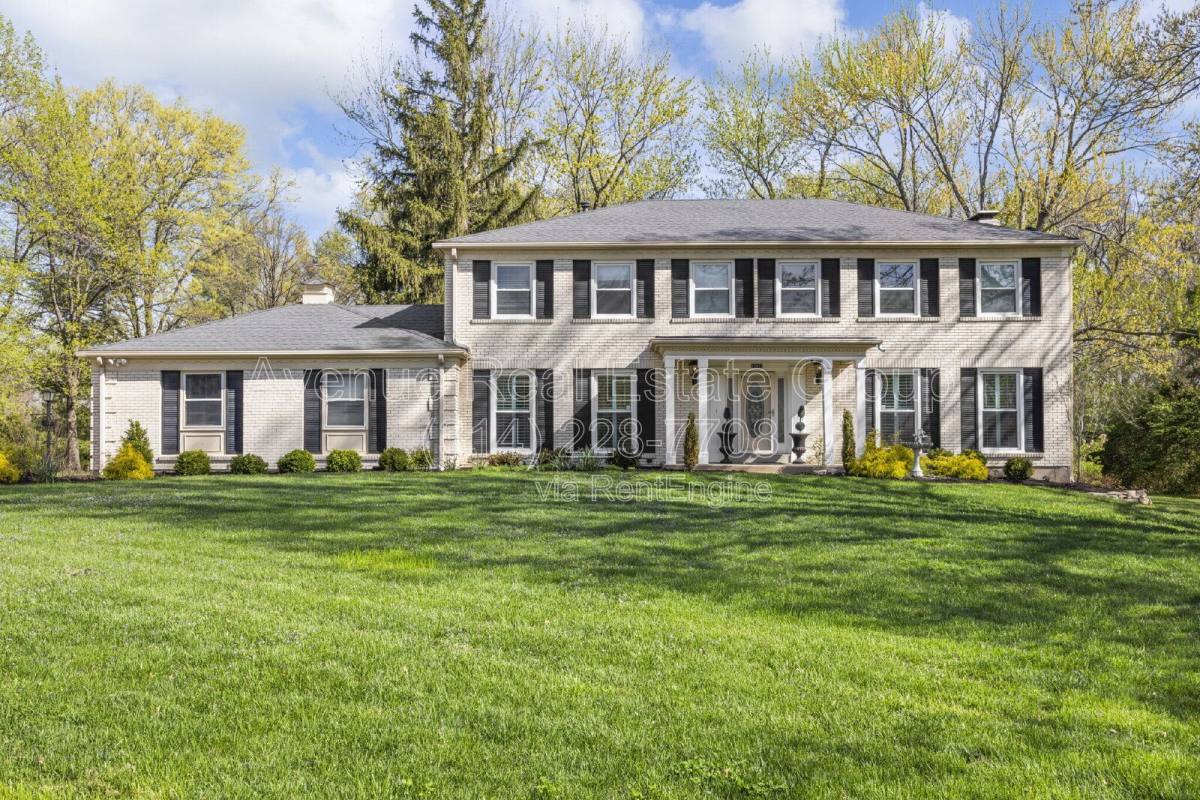 House for rent at 15997 Trowbridge Rd, Chesterfield, MO 63017