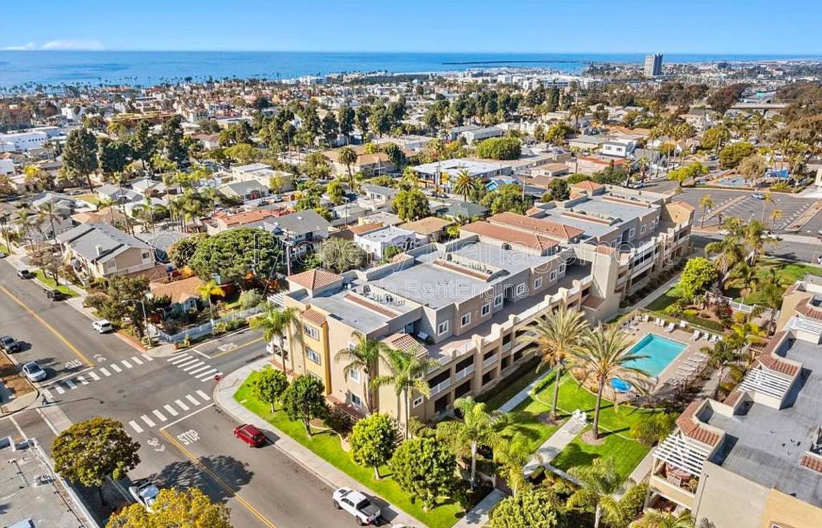 Apartment for rent at 404 N Horne St #D44, Oceanside, CA 92054