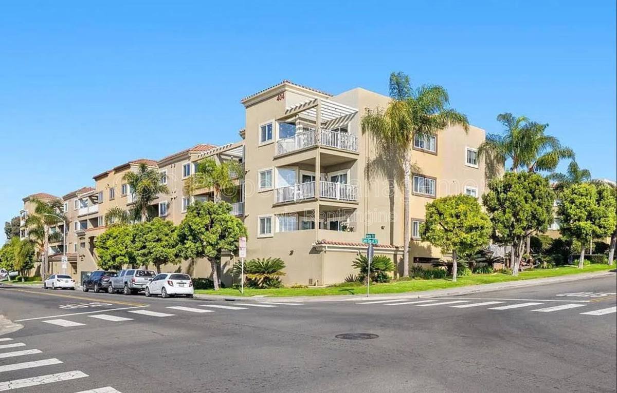 Apartment for rent at 404 N Horne St #D44, Oceanside, CA 92054