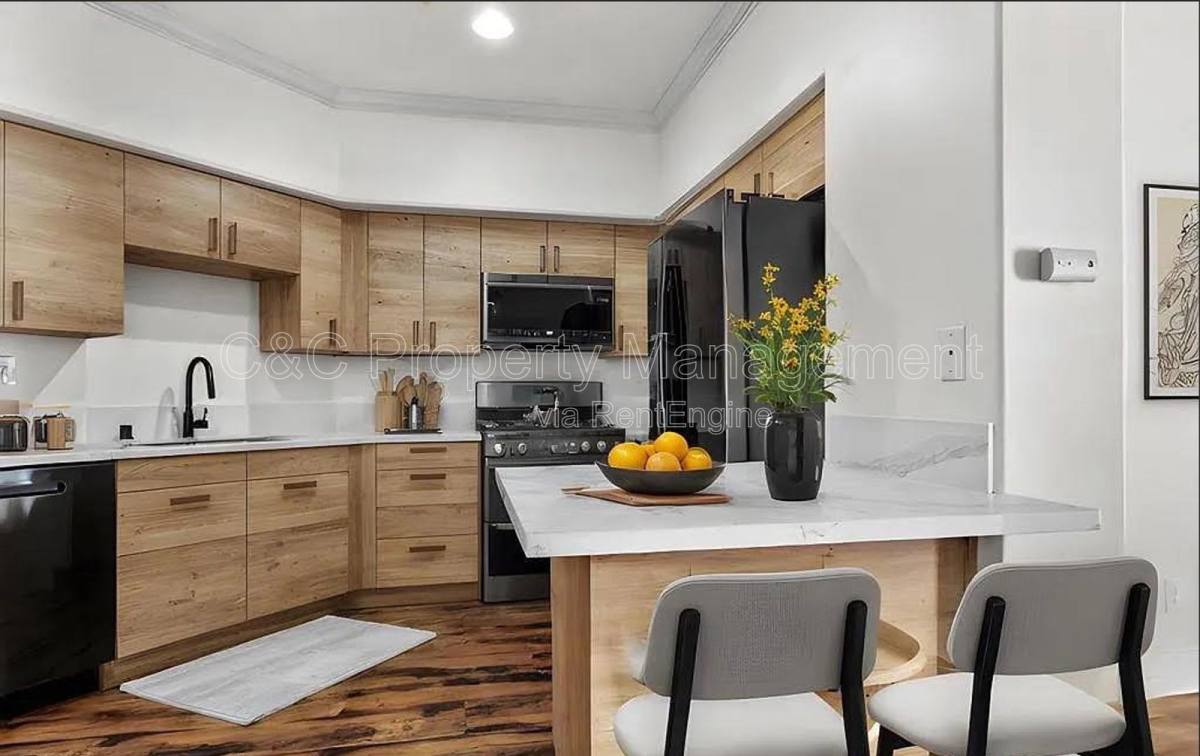 Apartment for rent at 404 N Horne St #D44, Oceanside, CA 92054