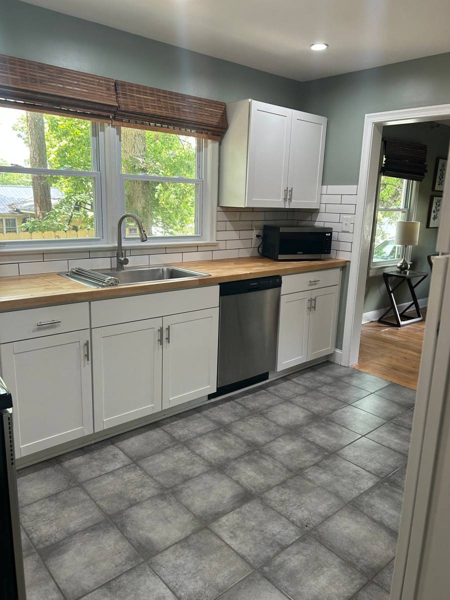 House for rent at 410 E Dayton Ave, High Point, NC 27262