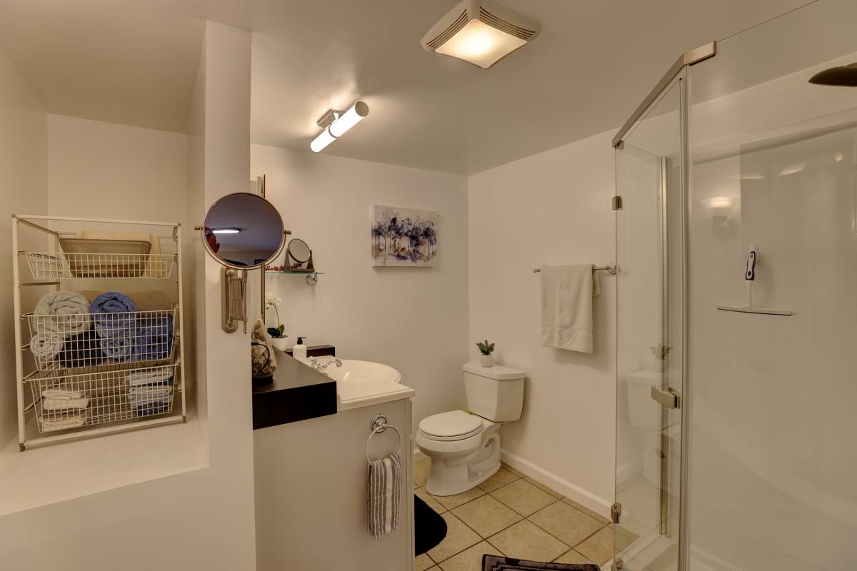Apartment for rent at 595 Wyoming Ave #A, Sheridan, WY 82801