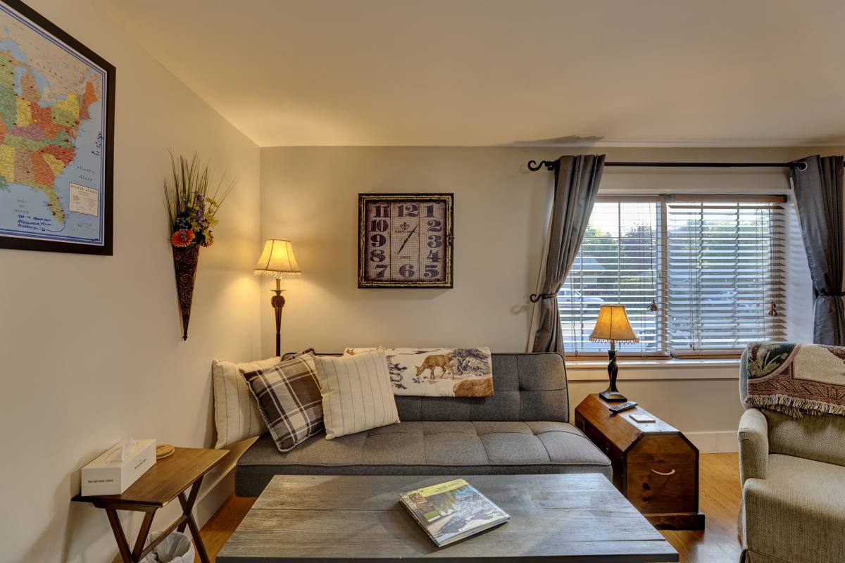 Apartment for rent at 595 Wyoming Ave #A, Sheridan, WY 82801