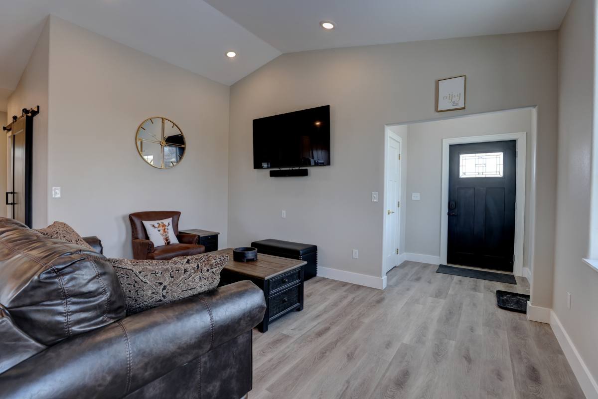 Apartment for rent at 855 Lincoln Dr, Sheridan, WY 82801