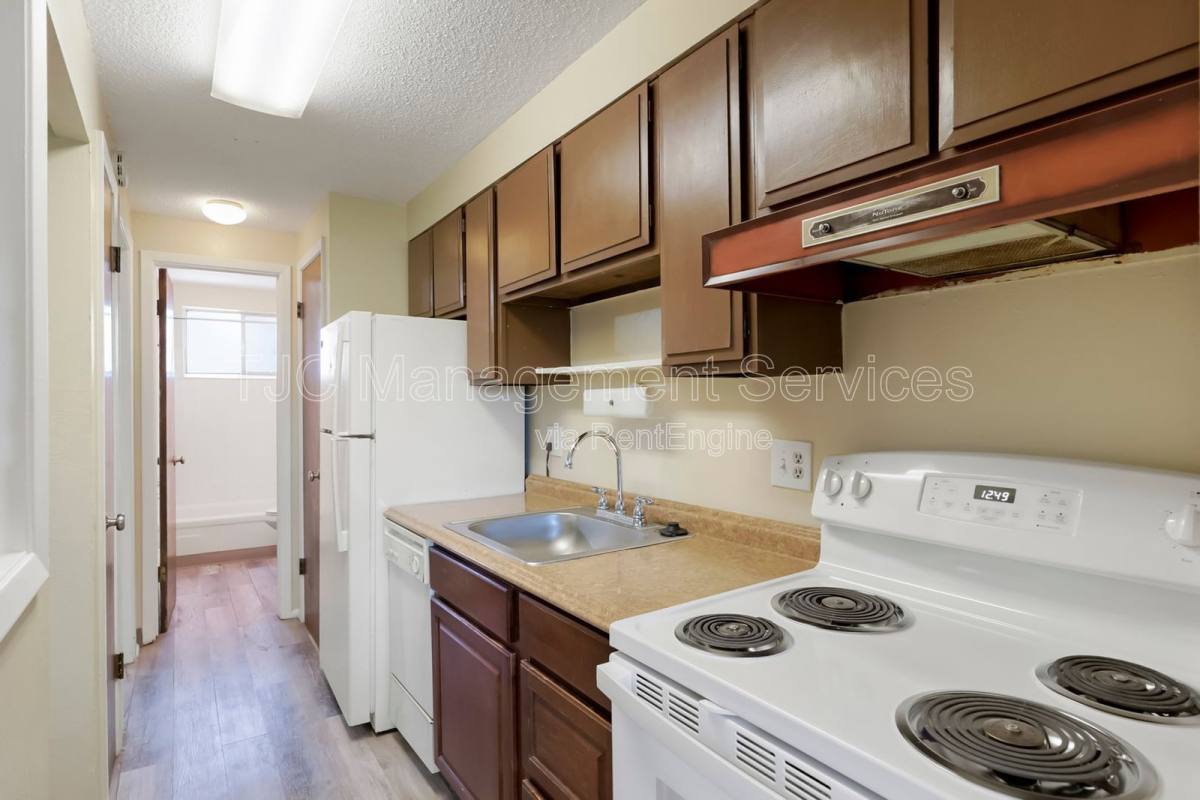 Apartment for rent at 27 S Sherman St #204, Denver, CO 80209