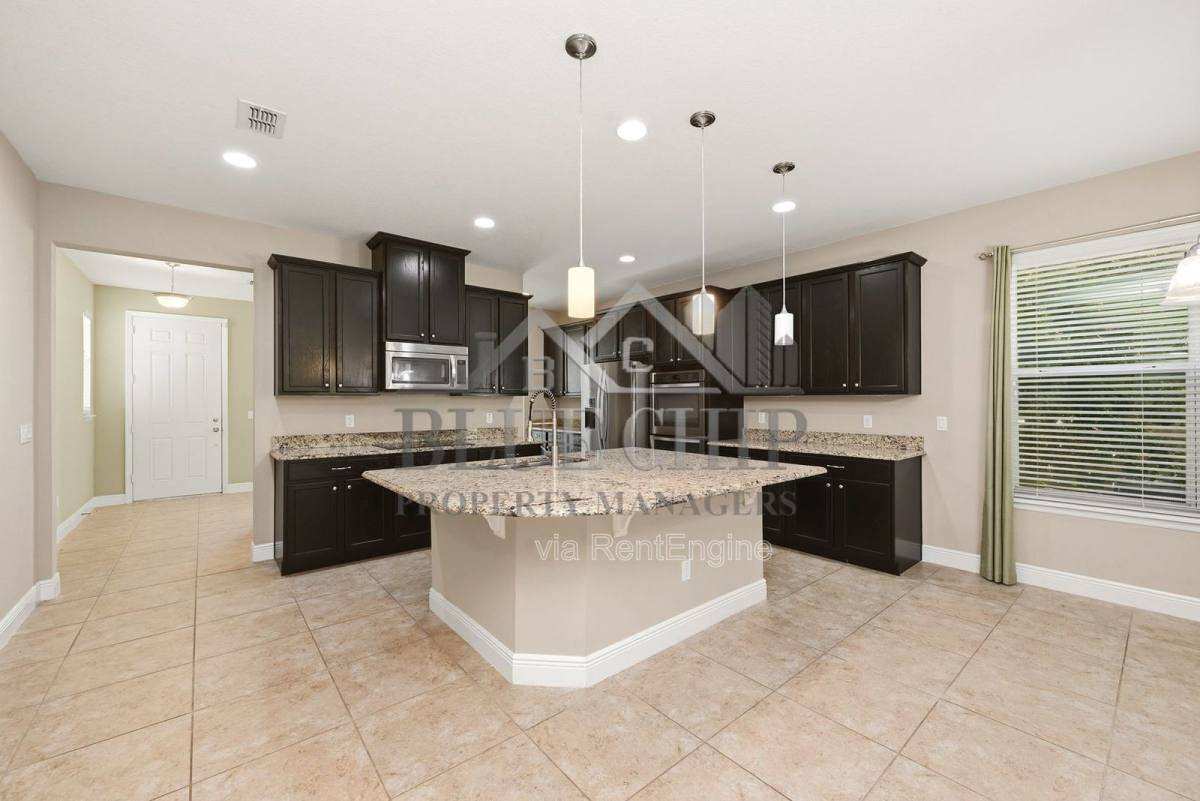 House for rent at 9094 Outlook Rock Trail, Windermere, FL 34786