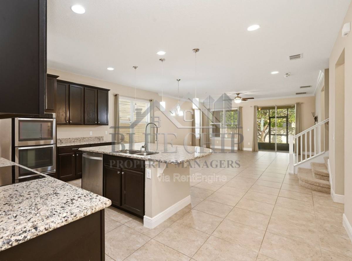 House for rent at 9094 Outlook Rock Trail, Windermere, FL 34786