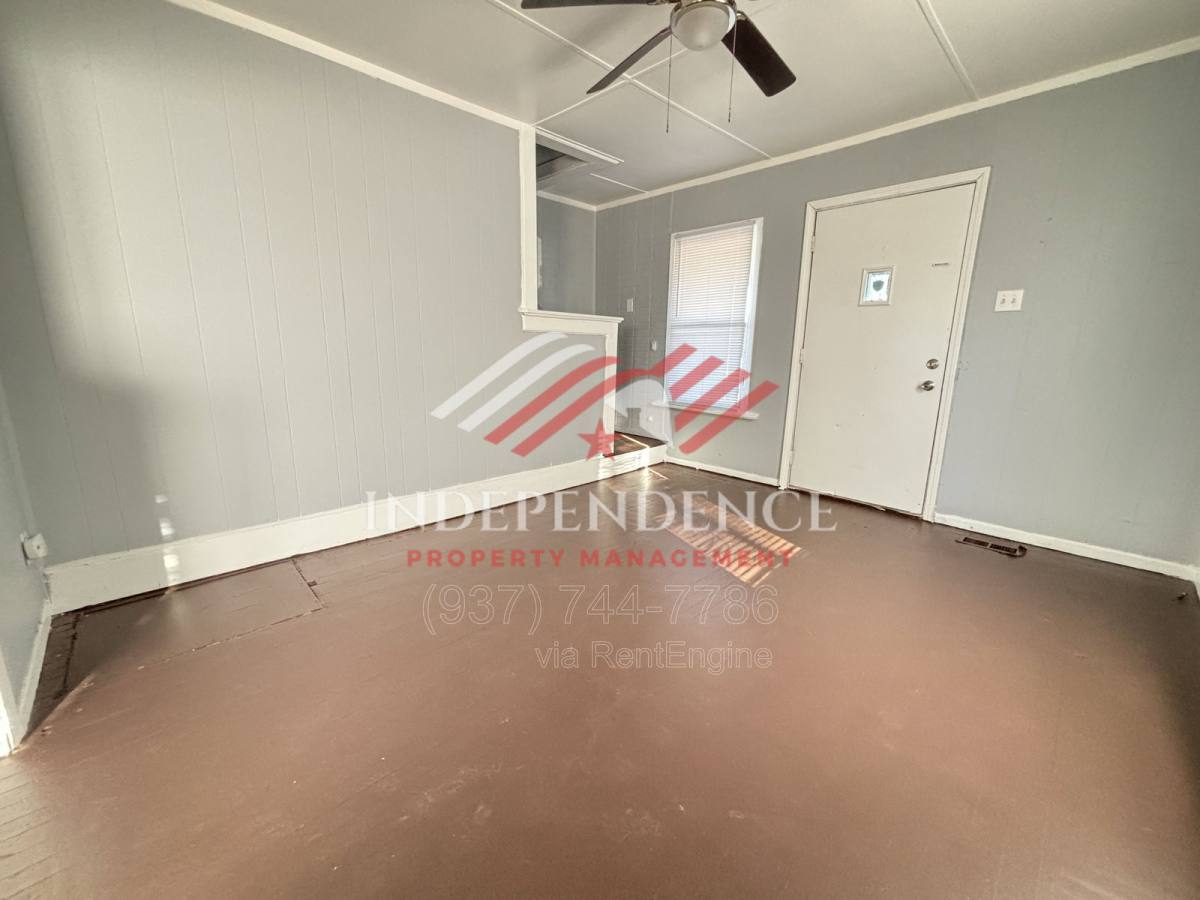 Apartment for rent at 517 Mertland Ave, Dayton, OH 45403