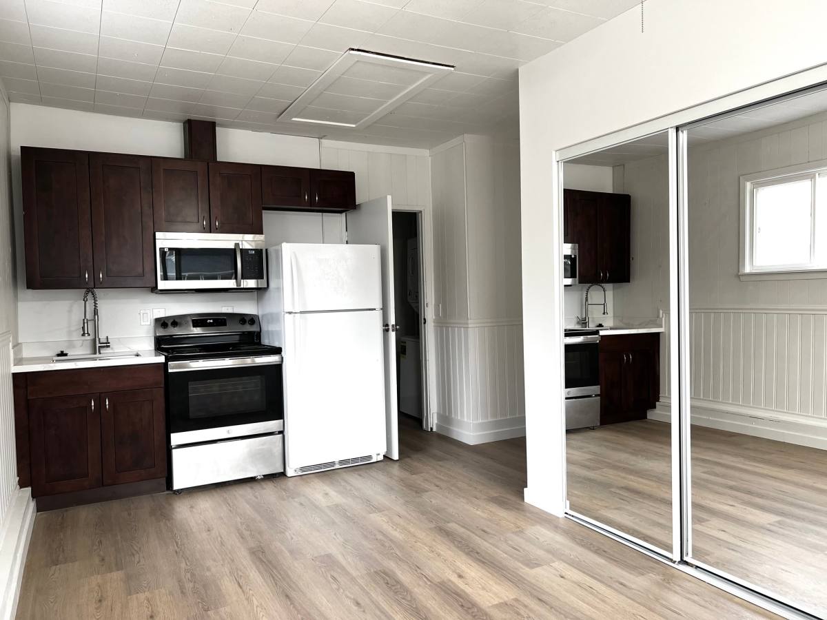 Apartment for rent at 25818 19th Ave S #2, Kent, WA 98042