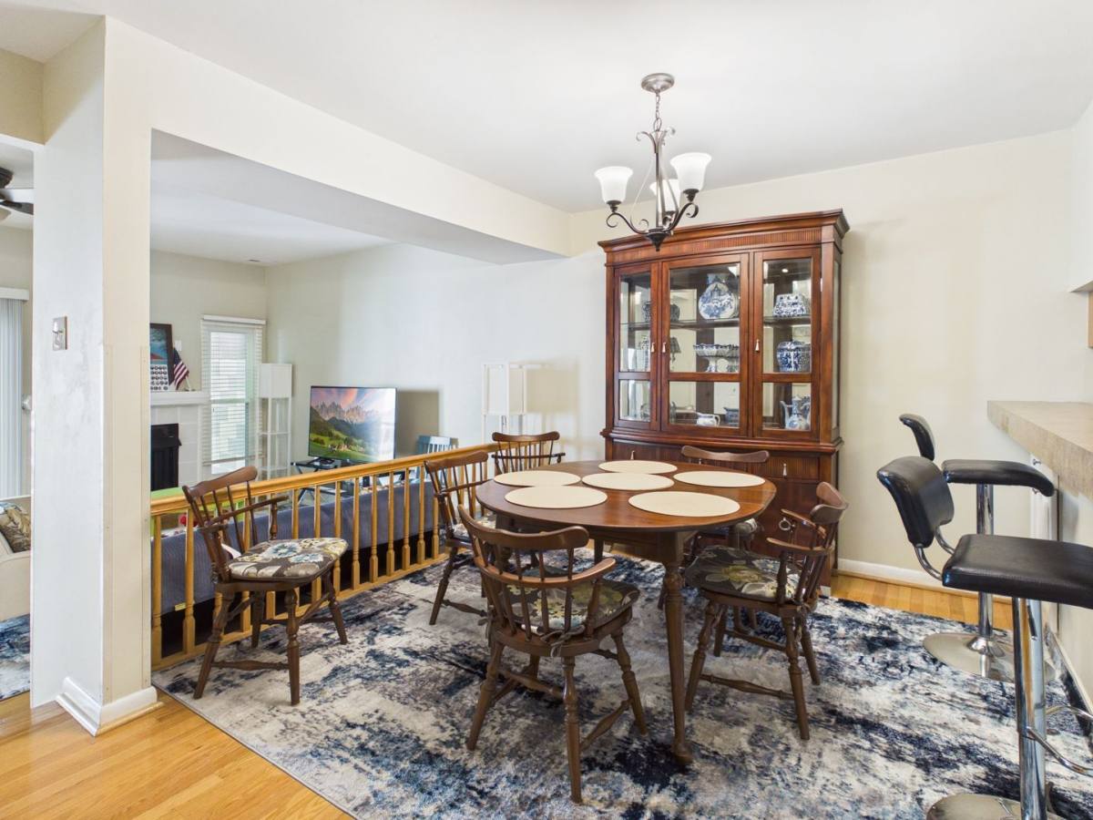 Townhouse for rent at 4905 Long Shadow Dr, Midlothian, VA 23112