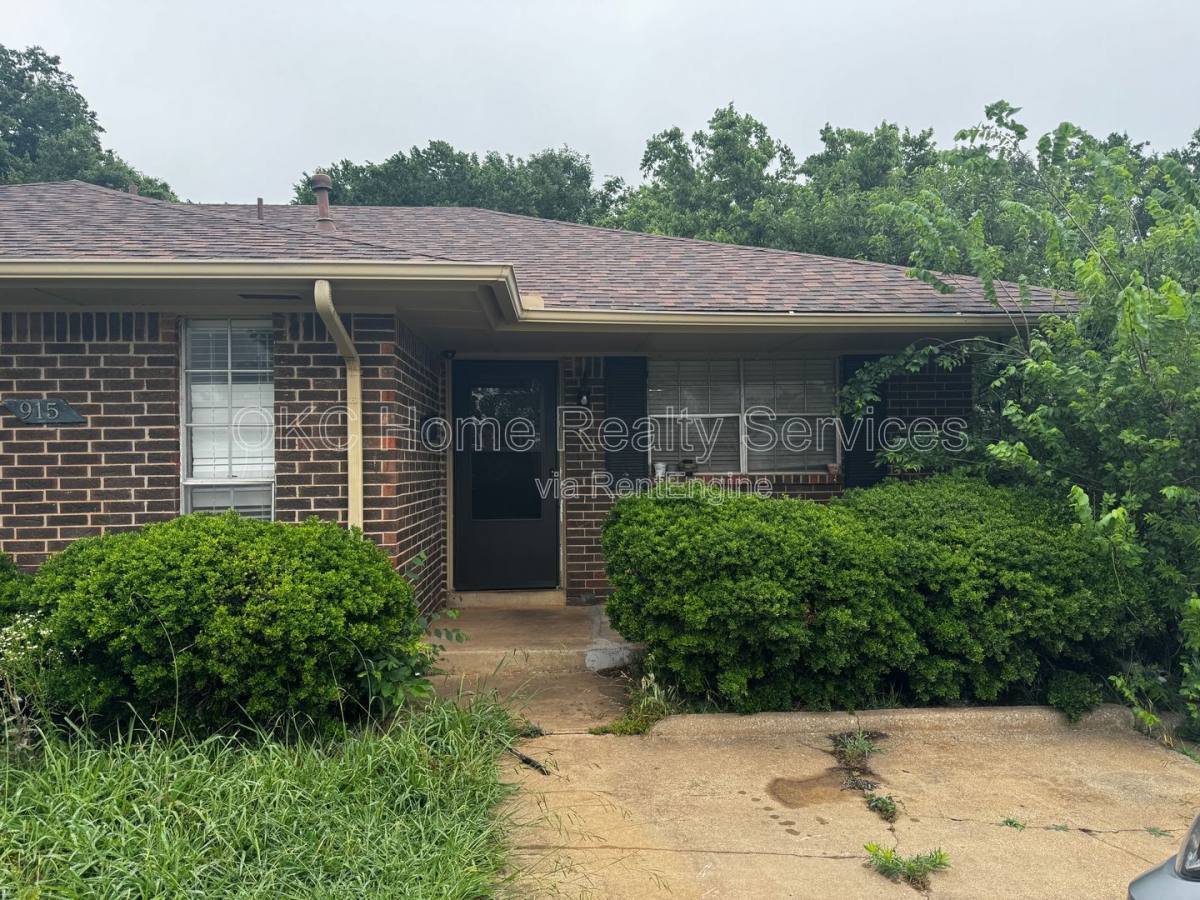 Apartment for rent at 915 Delmar Circle, Oklahoma City, OK 73160