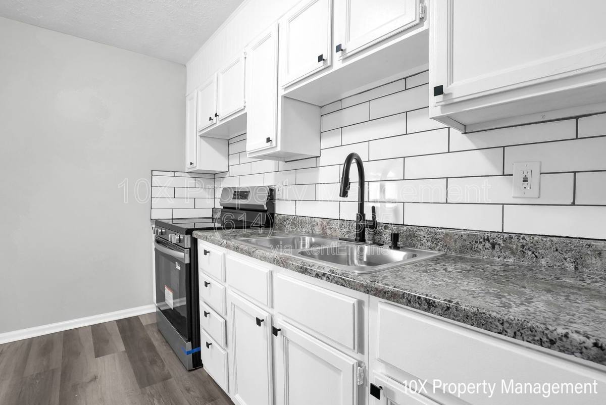 House for rent at 1285 Evergreen Rd, Columbus, OH 43207