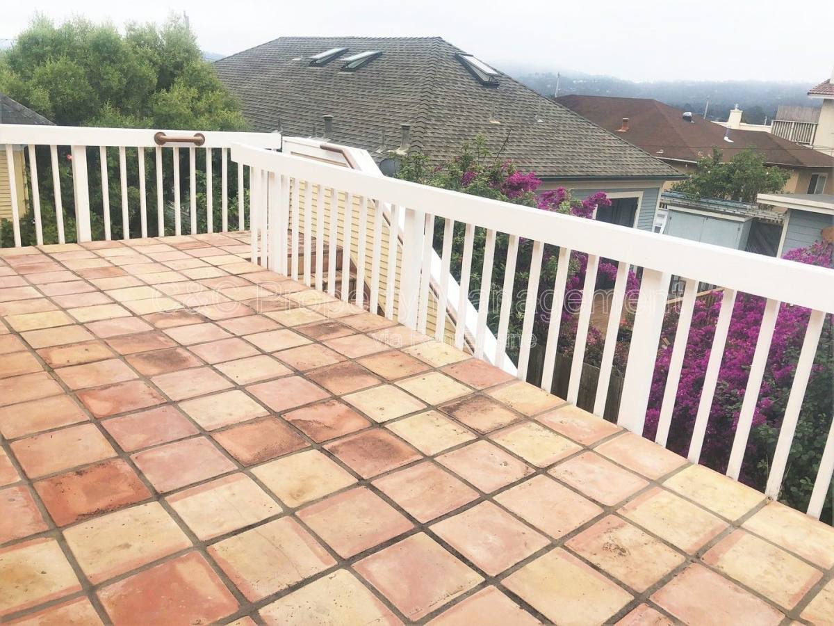 Apartment for rent at 274 Watson St #A, Monterey, CA 93940