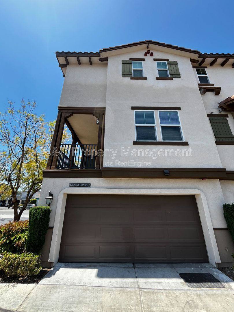 House for rent at 686 S Euclid St, Fullerton, CA 92832