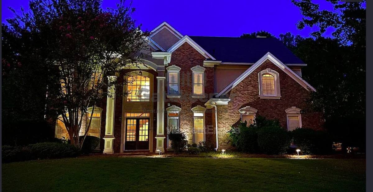 House for rent at 245 Lockmeade Way, Fayetteville, GA 30215