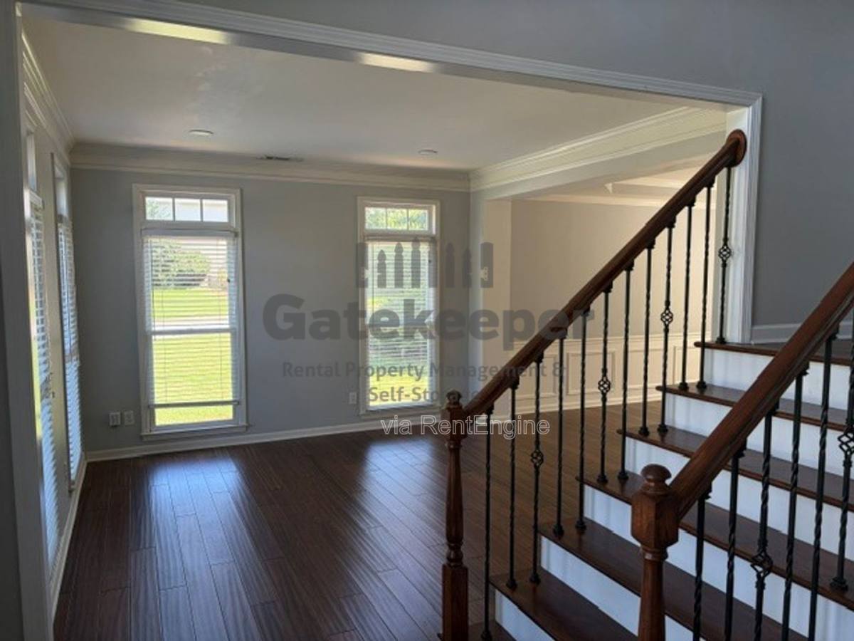 House for rent at 245 Lockmeade Way, Fayetteville, GA 30215